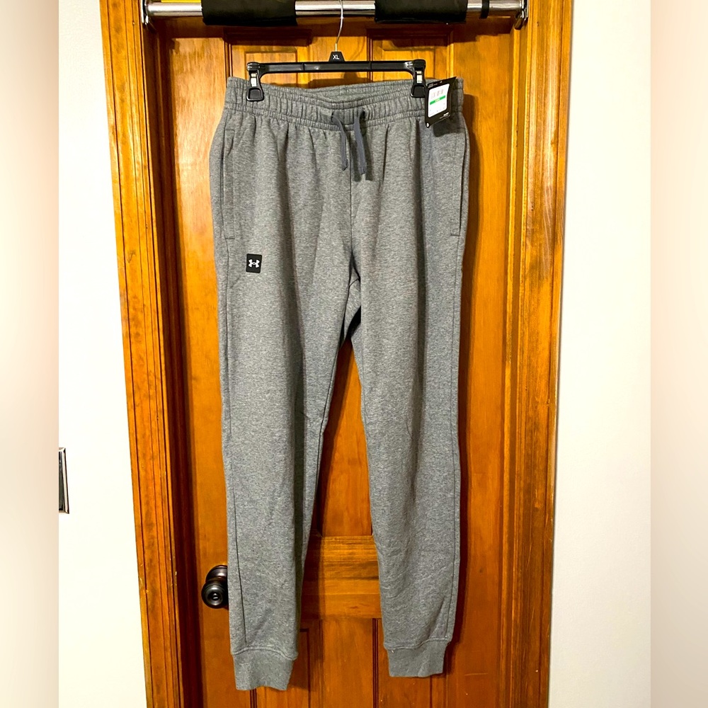 L Mens Under Armour Joggers
